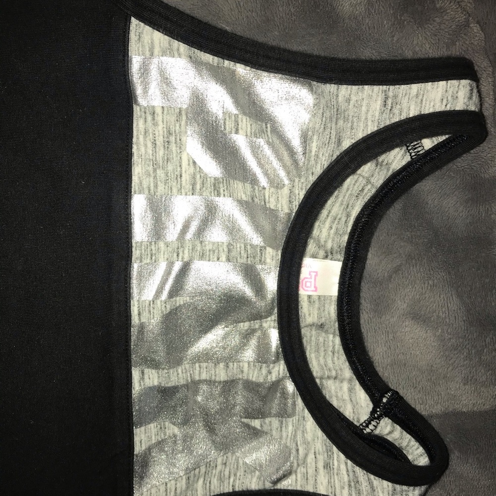 Victoria Secret Sports Bra - Picture 4 of 7